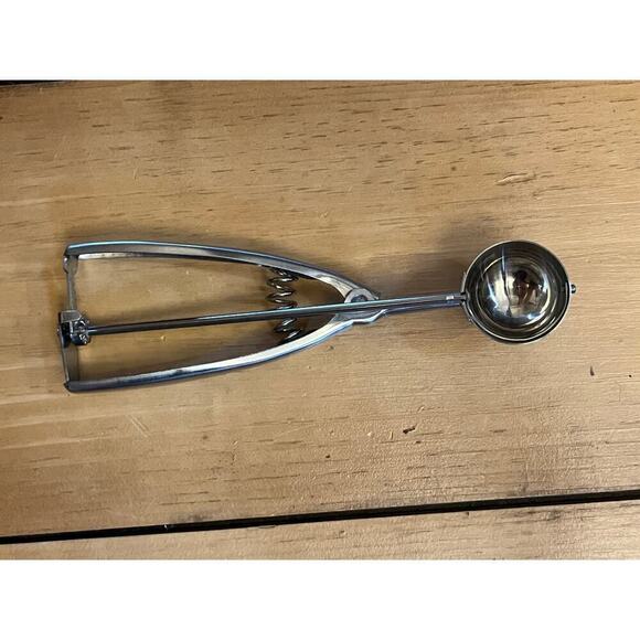 Vintage? Metal Ice cream scoop. Kitchen tools. Unbranded. - Picture 2 of 6